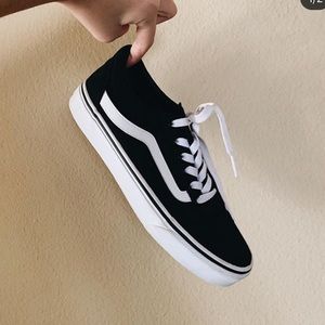 Black vans